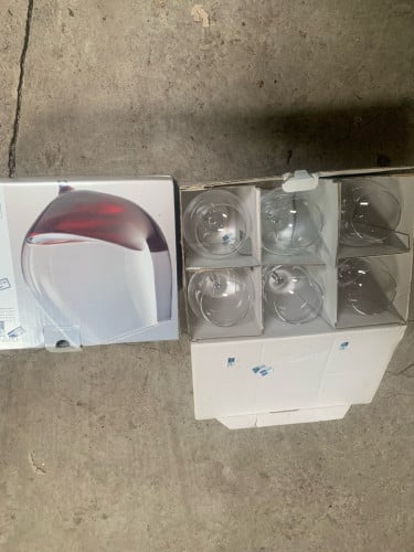 កែវស្រារក្រហម Red Wine