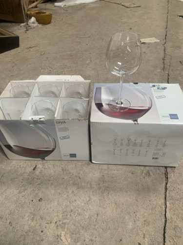 កែវស្រារក្រហម Red Wine
