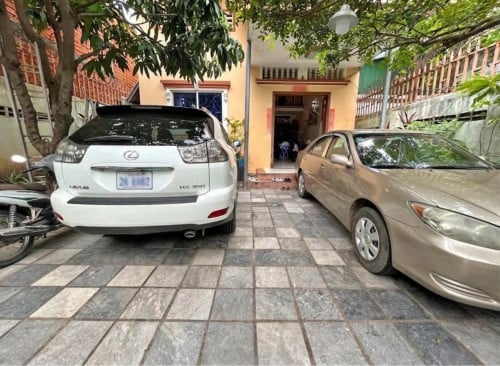 ๐ก Villa for Sale โ Russey Keo, Phnom Penh