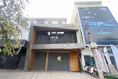 🏢 Shophouse for Rent | 商铺出租