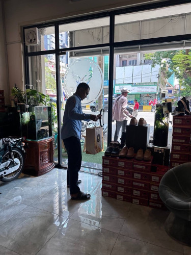 ទីតាំងកែងយស្តុបដេអិនបងប្អូនយើង 💁🏻‍♂️☎️077 6666 55