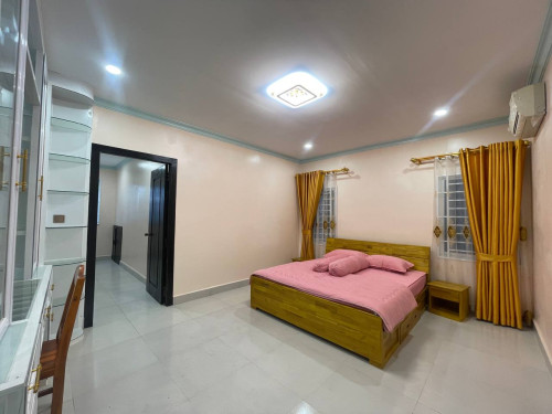 2BR Apartment for Rent, BKK3 两房公寓出租 – BKK3