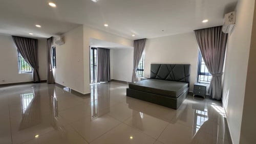 7 Bedroom | Villa for Rent in Borey Chipmong 60M #AEON3