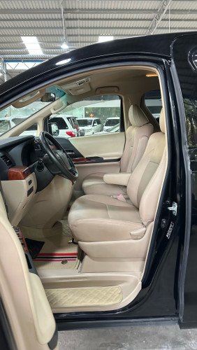 Alphard 2013 VIP រួច