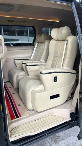 Alphard 2013 VIP រួច