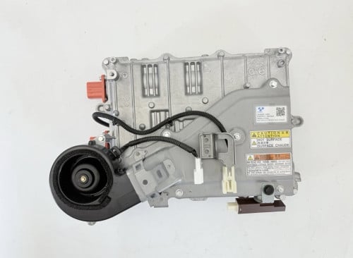 Board plugin charger for prius prime 2017-2022