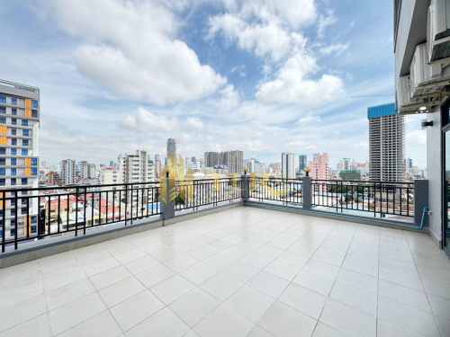 Commercial Building​ for​ Rent