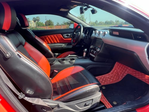 Ford Mustang full option 2015 ឡានស្អាត ទើបកាត់បានថ្មីៗ !