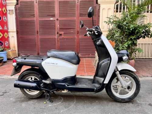 HONDA BENLY 510$ , 50cc , 2011 , Japan have lD card