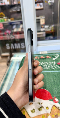 Iphone 16 Plus ទំហំផ្ទុក (128G) តួស្អាត 98% Model LLA Color Black