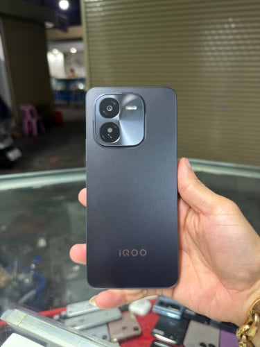 iQOO Z9x Black Global , Ram8GB HD128GB Phone Condition 99% , ម៉ាស៊ីនសានុំ