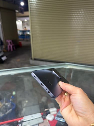 iQOO Z9x Black Global , Ram8GB HD128GB Phone Condition 99% , ម៉ាស៊ីនសានុំ