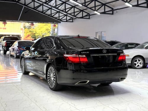 LEXUS LS460L 2007 ឡានម្ចាស់ដើមទិញខ្លាញ់គោ