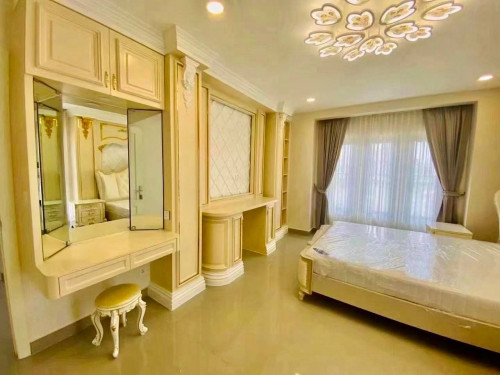 Luxurious 6 Bedrooms Queen Villa for RENT in Borey Chip Mong 60M near New Airport
