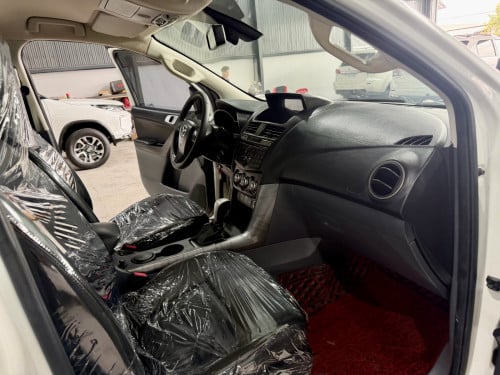 Mazda 2020 Thunder Full