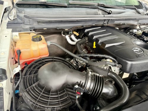 Mazda 2020 Thunder Full