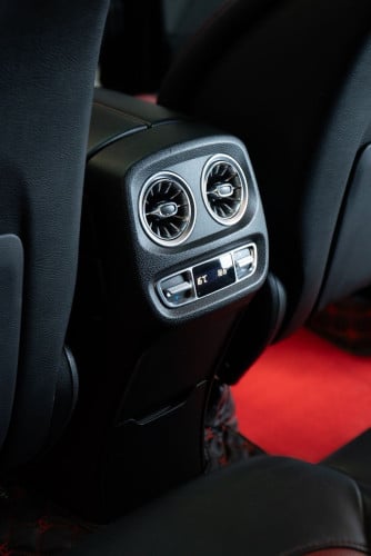 Mercedes Benz G63 AMG NightPackage