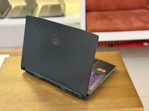 MSI Bravo 15 C7VFKP ( Grade A )AMD Ryzen 9 7940HS, RAM 16GB, SSD 1TB, VGA Nvidia RTX4060 8GB
