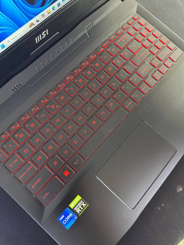 MSI Katana GF66 12UC /i7-12th / 8GB / 512GB/ RTX 3050 4G