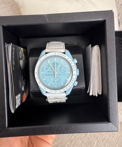 O.Mega x swatch mission to uranus