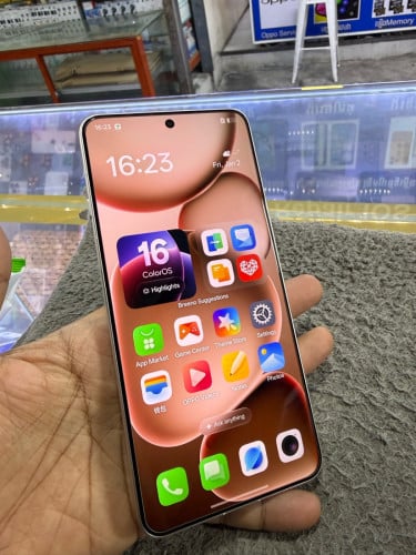 Oppo Find X8ultra 5G Ram16G Memory512G C/H Sim/ 99% មានឆ្នាំងសាក