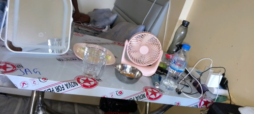 Plastic Almira, Ice Box, Steel Table, Wooden Table, Rack, Rice Cooker