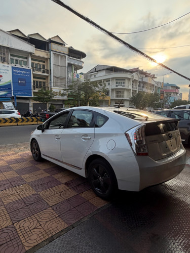 Prius 2010 Option 5 ពូកស្បែកហ្សីន ឃ្មុំហ្សីន 100%អាគុយសំណុំហ្សីន