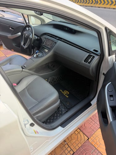 Prius 2010 Option 5 ពូកស្បែកហ្សីន ឃ្មុំហ្សីន 100%អាគុយសំណុំហ្សីន