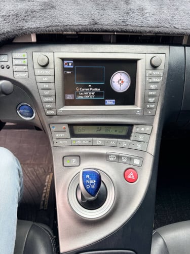Prius 2012 Option 5 Plugin Advance សុីនមួយជុំ