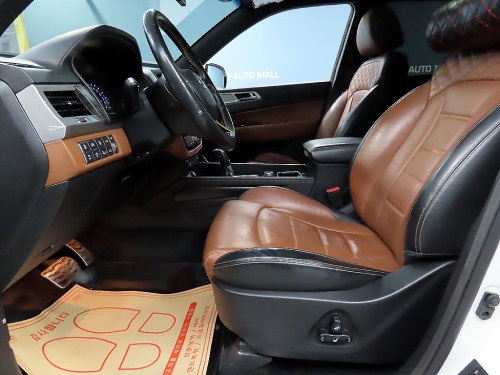 Ssangyong Rexton 7កៅអី