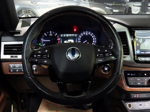 Ssangyong Rexton 7កៅអី