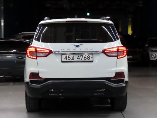 Ssangyong Rexton 7កៅអី