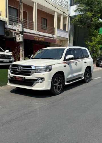 Toyota Land Cruiser Arab 2008 Update 2021 ទាំងក្នុងទាំងក្រៅ​