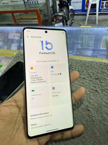 Vivo V30 5G Ram12G Memory256G Global sim2 99% មានឆ្នាំងសាក