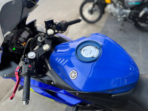 Yamaha R25 2016 ប្រាំង ABS ក្រដាសពន្ធពីជប៉ុន មានគ្រឿងលេងខ្លះ