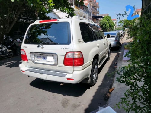 ឡានលក់ ម្ចាស់ទី១