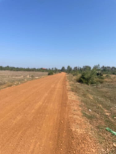 ដីលក់ ដីលំហែរសំរាបធ្វើចំការ