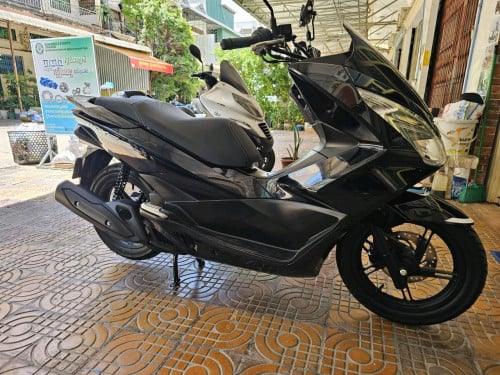 ម៉ូតូសំរាប៉លក់
