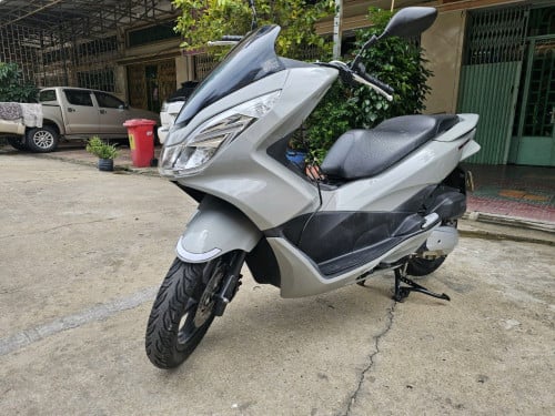 ម៉ូតូសំរាប៉លក់