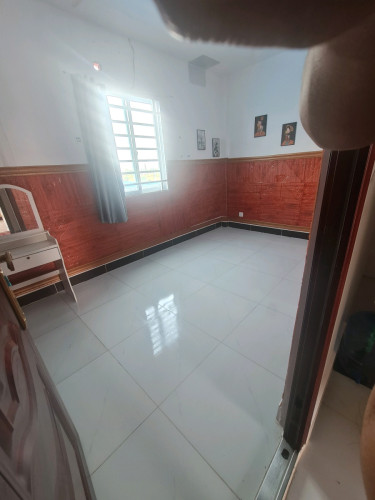 លក់ផ្ទះប្រញ៉ាប់លុយ