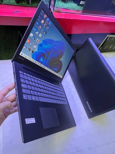 តម្លៃ$190 Lenovo ideapad 330-15IKB/ពណ៍ខ្មៅ    / B-24