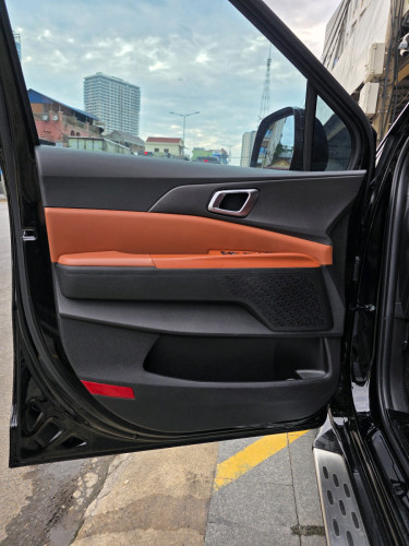មួយទឹកដូចថ្មី2025 KIA CARNIVAL នៅធានាពេញពីក្រុមហ៊ុន​ ទេីបប្រេីបាន16381គីឡូប៉ុណ្ណោះ