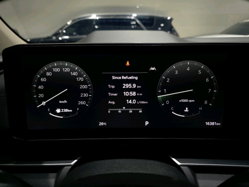 មួយទឹកដូចថ្មី2025 KIA CARNIVAL នៅធានាពេញពីក្រុមហ៊ុន​ ទេីបប្រេីបាន16381គីឡូប៉ុណ្ណោះ