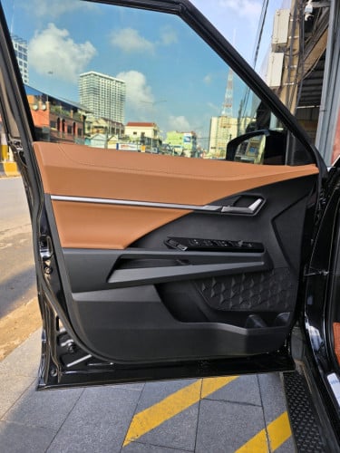 មួយទឹកដូចថ្មី! 2025 SSANGYONG TORRES ទេីបប្រេីបានតែ 20216kmប៉ុណ្ណោះ!