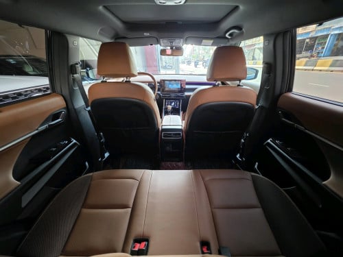 មួយទឹកដូចថ្មី! 2025 SSANGYONG TORRES ទេីបប្រេីបានតែ 20216kmប៉ុណ្ណោះ!