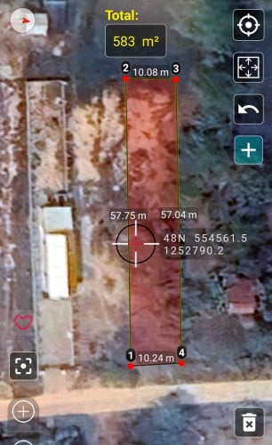 ឡៃឡុងបន្ទាន់​ ជាប់ផ្លូវ30m