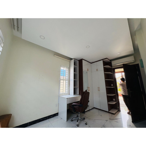 ផ្ទះវីឡាជួល ច្បារអំពៅ បន្ទប់គេង 5