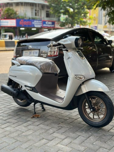 វៃដូរបង់រំលស់HONDA GIORNO+ ឆ្នាំ2026 ថ្មីកេសក្រុមហ៊ុន100%