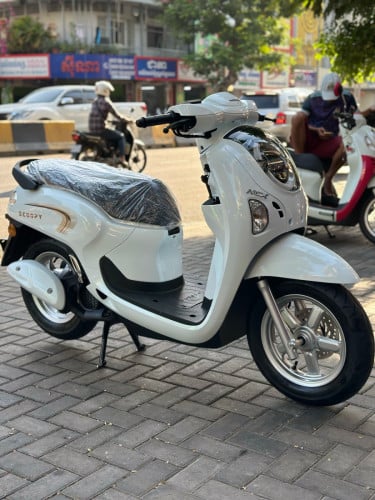 វៃដូរបង់រំលស់HONDA SCOOPY ឆ្នាំ2026ប្រេីសោរថ្មីកេសក្រុមហ៊ុន100%