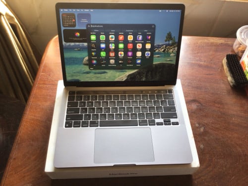💻 លក់ MacBook Pro M1 2020 | RAM 8GB | SSD 256GB | Silver | 99% Condition